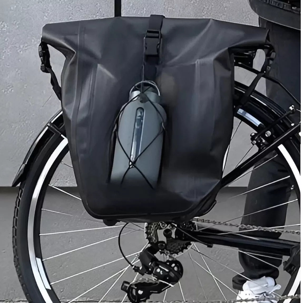 BADAWIN - "Hind" Fietstas Bagagedrager 2-in-1 Black 25/30L