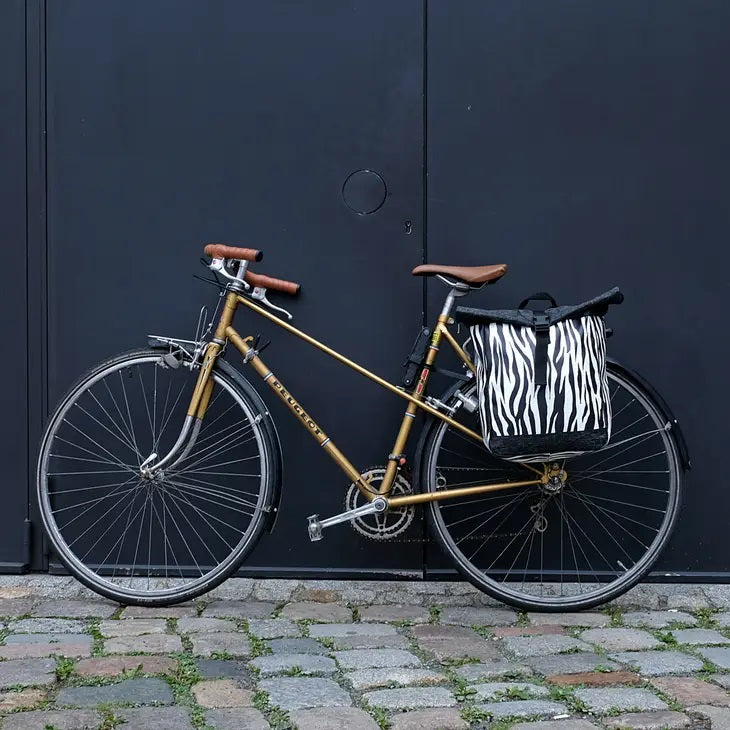 Ikuri - "Zebra" combi fietstas & rugzak
